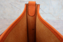 画像をギャラリービューアに読み込む, HERMES／エルメス エブリンTPM ヴォーエプソン オレンジ □H刻印 ショルダーバッグ 800050026
