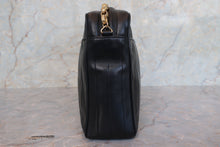 将图片加载到图库查看器，CHANEL/香奈儿 coco小姐 流苏 链条包 羊皮 Black/Gold hadware(黑色/金色金属) 肩背包 700110148
