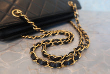画像をギャラリービューアに読み込む, CHANEL/シャネル マトラッセチェーンショルダーバッグ ラムスキン ブラック/ゴールド金具 ショルダーバッグ 800020092
