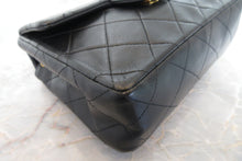 将图片加载到图库查看器，CHANEL/香奈儿 迷你CF 单盖 链条包 羊皮 Black/Gold hadware(黑色/金色金属) 肩背包 700100175
