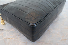 将图片加载到图库查看器，CHANEL/香奈儿 coco小姐 流苏 链条包 羊皮 Black/Gold hadware(黑色/金色金属) 肩背包 700110148
