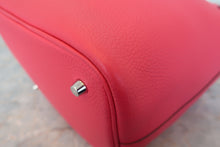 画像をギャラリービューアに読み込む, HERMES／エルメス ピコタンロックＭＭ トリヨンクレマンス ローズエクストリーム D刻印 ハンドバッグ 800030117
