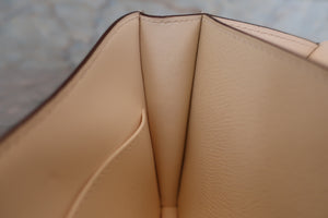 HERMES／エルメス コンスタンス3 ミニ ヴォーエプソン ナタ B刻印 ショルダーバッグ 700070300