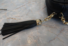 将图片加载到图库查看器，CHANEL/香奈儿 coco小姐 流苏 链条包 羊皮 Black/Gold hadware(黑色/金色金属) 肩背包 700110148
