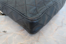 將圖片載入圖庫檢視器 CHANEL/シャネル マトラッセフリンジチェーンショルダーバッグ ラムスキン ブラック/ゴールド金具 ショルダーバッグ 800080034
