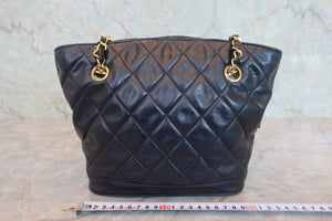 CHANEL/シャネル マトラッセチェーントートバッグ ラムスキン ネイビー