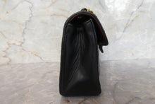 将图片加载到图库查看器，CHANEL/香奈儿 迷你CF 链条包 羊皮 Black/Gold hadware(黑色/金色金属) 肩背包 700100155
