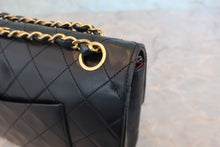 将图片加载到图库查看器，CHANEL/香奈儿 CF 双盖 双链条包 羊皮 Black/Gold hadware(黑色/金色金属) 肩背包 800060037
