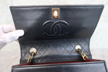 Load image into Gallery viewer, CHANEL Trapezoid chain shoulder bag Lambskin Black/Gold hadware Shoulder bag 700110141
