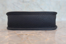 Load image into Gallery viewer, HERMES EVELYNE TPM Clemence leather Caban W Engraving Shoulder bag 800090017
