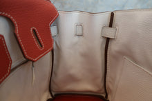 將圖片載入圖庫檢視器 HERMES／エルメス バーキン30 トリヨンクレマンス サンギーヌ/ホワイト ハンドバッグ 700060224
