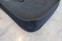 Load image into Gallery viewer, HERMES EVELYNE TPM Clemence leather Caban W Engraving Shoulder bag 800090017
