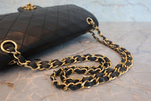 将图片加载到图库查看器，CHANEL/香奈儿 CF 双盖 双链条包 羊皮 Black/Gold hadware(黑色/金色金属) 肩背包 800060037
