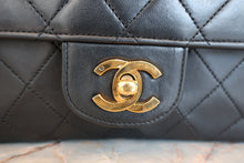 将图片加载到图库查看器，CHANEL/香奈儿 CF 双盖 双链条包 羊皮 Black/Gold hadware(黑色/金色金属) 肩背包 800060037
