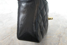 将图片加载到图库查看器，CHANEL/香奈儿 迷你CF 链条包 羊皮 Black/Gold hadware(黑色/金色金属) 肩背包 700100155
