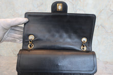 将图片加载到图库查看器，CHANEL/香奈儿 CF 双盖 双链条包 羊皮 Black/Gold hadware(黑色/金色金属) 肩背包 800060037
