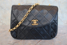 画像をギャラリービューアに読み込む, CHANEL/シャネル マトラッセチェーンショルダーバッグ ラムスキン ブラック/ゴールド金具 ショルダーバッグ 800020081
