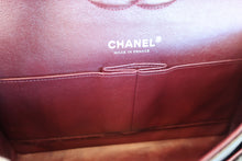 Load image into Gallery viewer, CHANEL Matelasse double flap double chain shoulder bag Caviar skin Black/Silver hadware Shoulder bag 800080082

