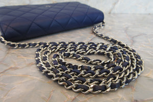 CHANEL/シャネル マトラッセチェーンウォレット ラムスキン ブルー/シルバー金具 ショルダーバッグ 700050210