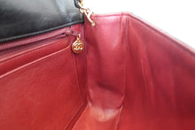 Load image into Gallery viewer, CHANEL  Diana matelasse chain shoulder bag Lambskin Black/Gold hadware Shoulder bag 700110152
