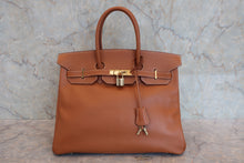 Load image into Gallery viewer, HERMES BIRKIN 35 Graine Couchevel leather Gold □A Engraving Hand bag 800090050
