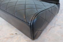 将图片加载到图库查看器，CHANEL/香奈儿 CF 肩背包 羊皮 Black/Gold hadware(黑色/金色金属) 肩背包 800070196
