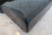 将图片加载到图库查看器，CHANEL/香奈儿 CF 肩背包 羊皮 Black/Gold hadware(黑色/金色金属) 肩背包 800070196
