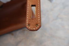 Load image into Gallery viewer, HERMES BIRKIN 35 Graine Couchevel leather Gold □A Engraving Hand bag 800090050
