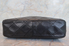 將圖片載入圖庫檢視器 CHANEL/シャネル マトラッセフリンジチェーンショルダーバッグ ラムスキン ブラック/ゴールド金具 ショルダーバッグ 700110156
