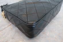 將圖片載入圖庫檢視器 CHANEL/シャネル マトラッセフリンジチェーンショルダーバッグ ラムスキン ブラック/ゴールド金具 ショルダーバッグ 700110156
