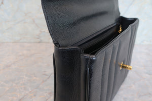 CHANEL/シャネル マドモアゼルハンドバッグ キャビアスキン ブラック/ゴールド金具 ハンドバッグ 700090051