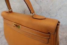 Load image into Gallery viewer, HERMES KELLY 35 Ardennes leather Natural □A Engraving Shoulder bag 500120009
