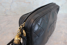 Load image into Gallery viewer, CHANEL Matelasse fringe shoulder bag Lambskin Black/Gold hadware Shoulder bag 700110132
