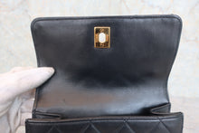 将图片加载到图库查看器，CHANEL/香奈儿 CF 链条包 羊皮 Black/Gold hadware(黑色/金色金属) 肩背包 800050024
