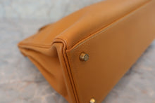 Load image into Gallery viewer, HERMES KELLY 35 Ardennes leather Natural □A Engraving Shoulder bag 500120009
