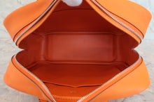 Load image into Gallery viewer, HERMES PLUME 28 Epsom leather Orange □J Engraving Hand bag 800060142
