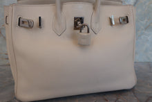 Load image into Gallery viewer, HERMES BIRKIN 25 Swift leather Beige □N Engraving Hand bag 700020076
