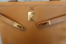 Load image into Gallery viewer, HERMES KELLY 35 Ardennes leather Natural □A Engraving Shoulder bag 500120009
