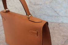 将图片加载到图库查看器，HERMES KELLY 28 Graine Couchevel leather Natural 〇R刻印 Hand bag 800080005
