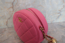 Load image into Gallery viewer, CHANEL Matelasse round chain shoulder bag Lambskin Pink/Gold hadware Shoulder bag 600100051
