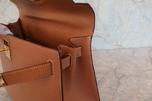 将图片加载到图库查看器，HERMES KELLY 28 Graine Couchevel leather Natural 〇R刻印 Hand bag 800080005
