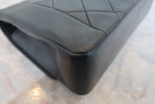 画像をギャラリービューアに読み込む, CHANEL/シャネル ダイアナマトラッセチェーンショルダーバッグ ラムスキン ブラック/ゴールド金具 ショルダーバッグ 800020043
