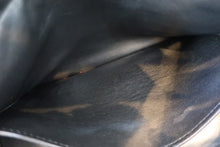 画像をギャラリービューアに読み込む, HERMES／エルメス ボリード31 トリヨンクレマンス ブラック □Q刻印 ショルダーバッグ 700120220
