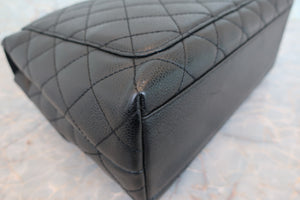 CHANEL/シャネル マトラッセ台形ハンドバッグ キャビアスキン ブラック/シルバー金具 ハンドバッグ 700090071