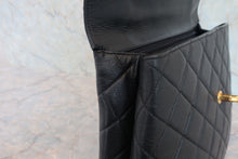 将图片加载到图库查看器，CHANEL/香奈儿 CF 梯形 手提包 荔枝皮 Black/Gold hadware(黑色/金色金属) 手提包 800050007
