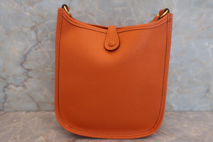 HERMES EVELYNE TPM Epsom leather Orange □H Engraving Shoulder bag 600090129