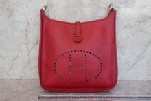 画像をギャラリービューアに読み込む, HERMES／エルメス エブリン1GM クシュベル ルージュヴィフ □A刻印 ショルダーバッグ 700120180
