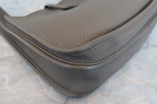 画像をギャラリービューアに読み込む, HERMES／エルメス エブリン3ＰＭ トリヨンクレマンス エタン C刻印 ショルダーバッグ 800060194
