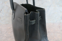 Load image into Gallery viewer, HERMES BIRKIN 35 Chevre myzore goatskim Green □D Engraving Hand bag 700110149
