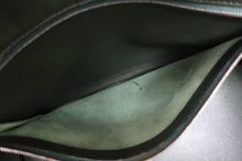 Load image into Gallery viewer, HERMES BIRKIN 35 Chevre myzore goatskim Green □D Engraving Hand bag 700110149
